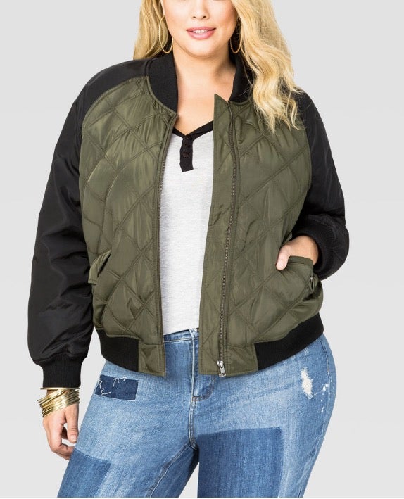 The Curvy Girl Guide To Fall Fashion